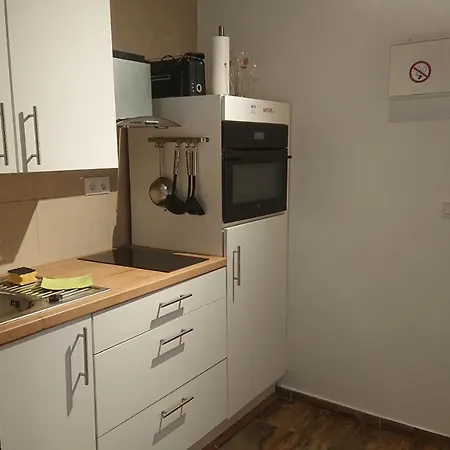 Kleine Gemuetliche Im Fachwerkstil 아파트